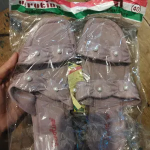 Sandal selop jelly wanita sandal flat empuk nyaman di kaki mewah cantik mutiara Open Toe Hak Datar (1 cm atau kurang) Sendal