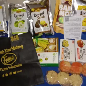 HEMAT MURAH Paket Oleh-Oleh Keripik Buah Medium - FIONA VITABEE Khas Kota Malang Apel Nangka Pisang Nanas Mangga Rambutan