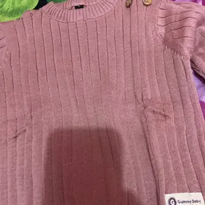 Gummy Classic Knit Button Baby Sweater Bayi Cewek